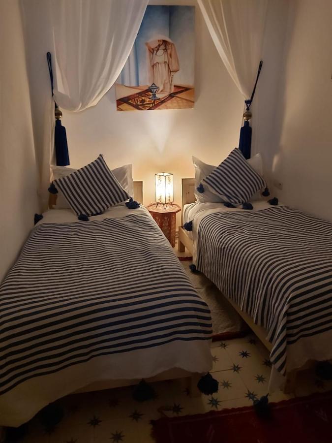 Doppel-/Zweibettzimmer mit eigenem Bad